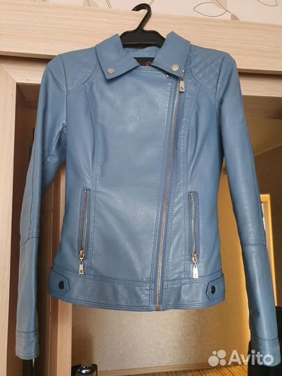 Кожаная куртка для девочки