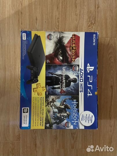 Sony Playstation 4 Slim