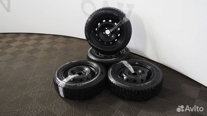 Комплект колес Formula Ice 185/65 R15 4 шт