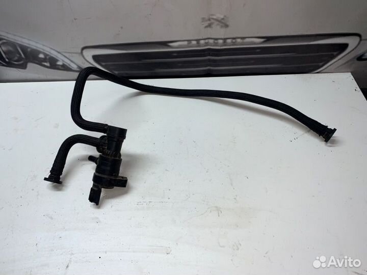 Клапан вентиляции топливного бака Peugeot 308