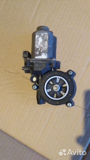 Моторчик эсп стекло подъёмника поло класик 3 96