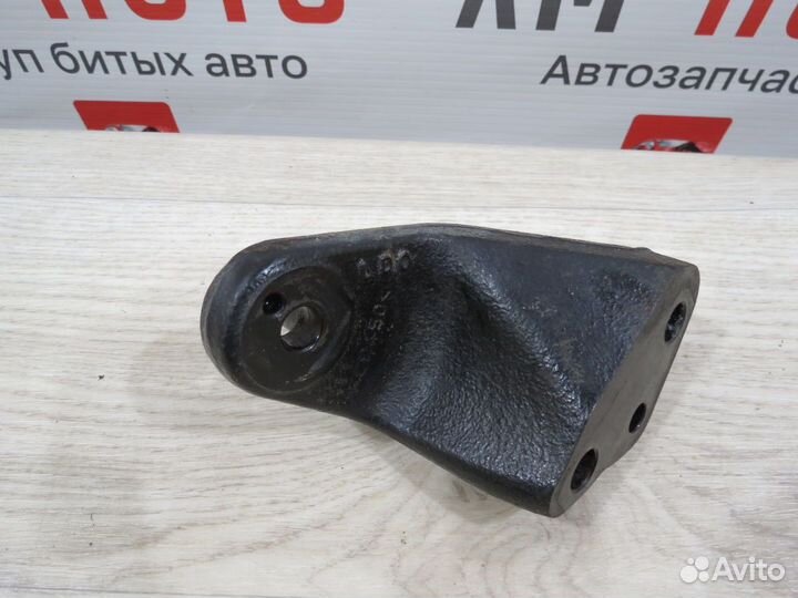 Кронштейн опоры двигателя Hyundai Solaris