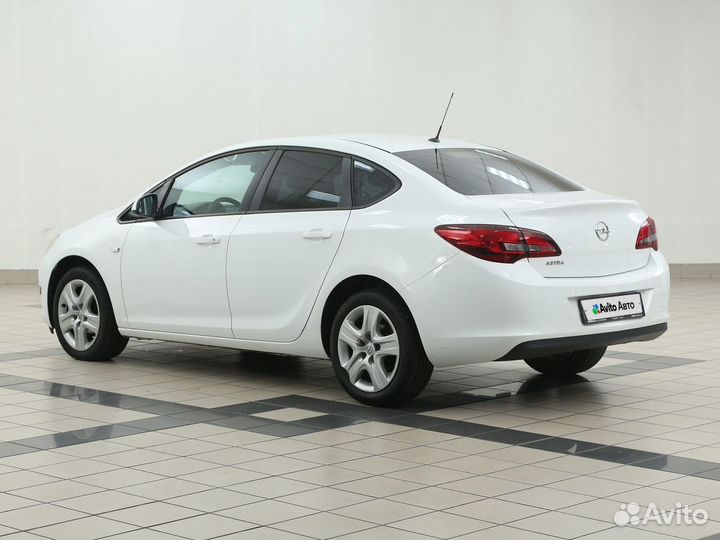 Opel Astra 1.6 МТ, 2013, 143 900 км