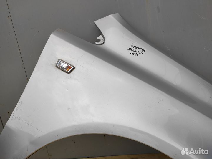 Крыло переднее правое на Opel Corsa D