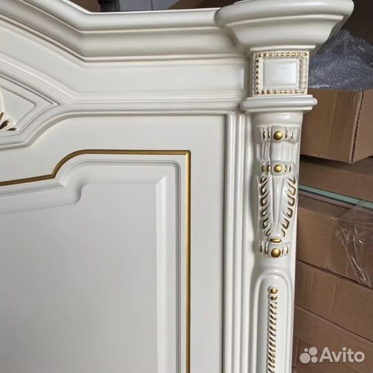 Гарнитур для спальни Сорренто белый 5Д - 1.6 крем