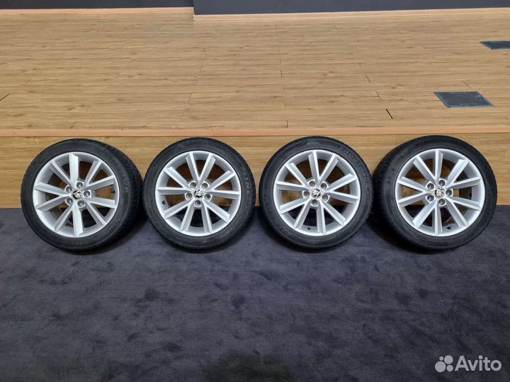 Skoda Antia R16, Липучка Minerva 215/45/16