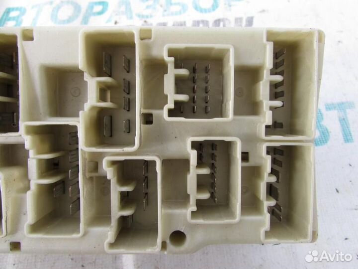 Блок предохранителей для Lexus ES 300 1 2001-2006г