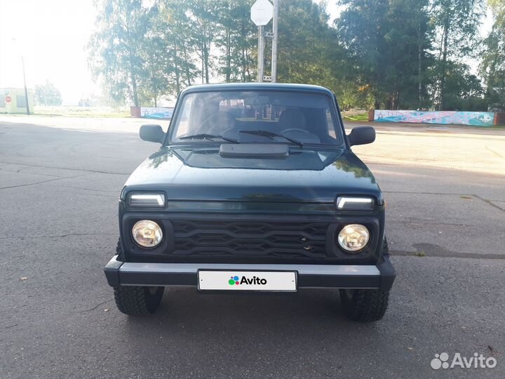 LADA 4x4 (Нива), 2011