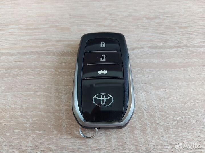 Ключ зажигания Toyota