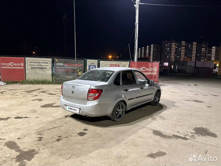 LADA Granta 1.6 МТ, 2013, 214 000 км