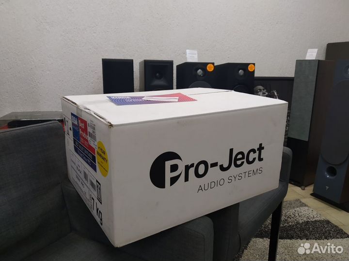 Виниловый проигрыватель Pro-Ject Debut PRO новый