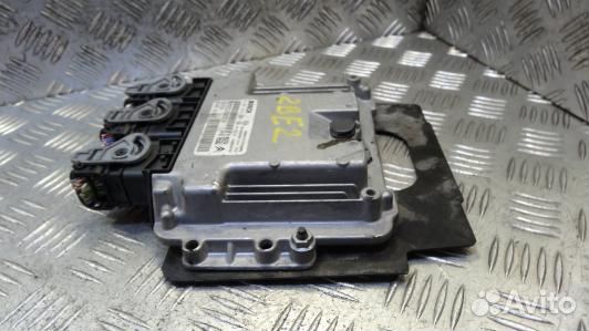 Блок управления двс citroen C4 picasso 1 (2BE02PC0