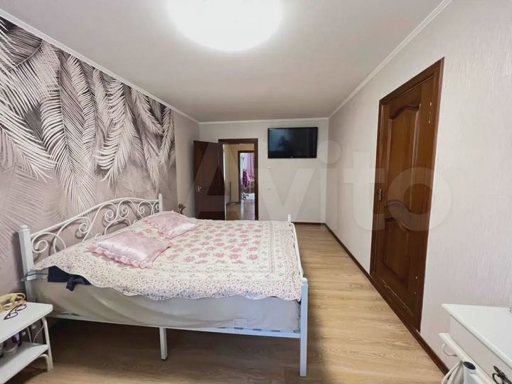 3-к. квартира, 85,8 м², 1/9 эт.