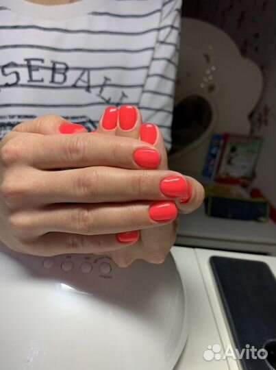 Мастер маникюра и педикюра