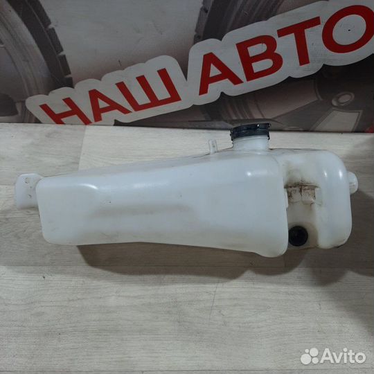 Бачок стеклоомывателя Renault Logan седан 2017