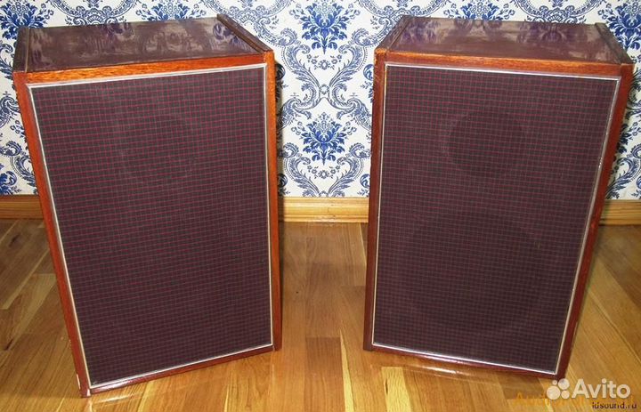 Продаю унч вега 10у-120с с акустическими системами