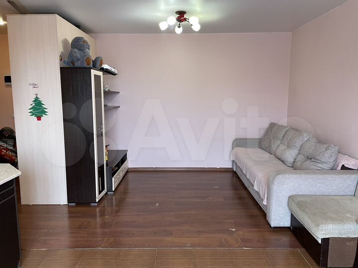 2-к. квартира, 42 м², 2/3 эт.