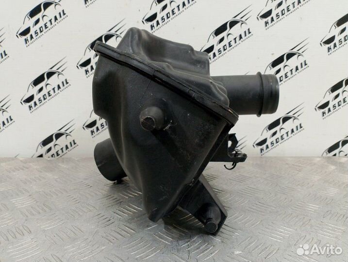 Корпус воздушного фильтра Nissan Qashqai J10