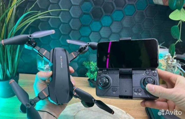 Квадрокоптер с камерой ударопрочный