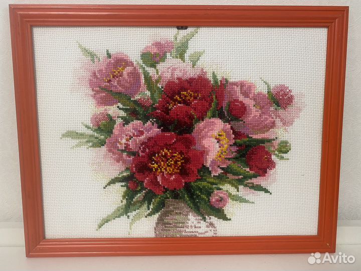 Вышивка крестом Пионы. Готовая работа