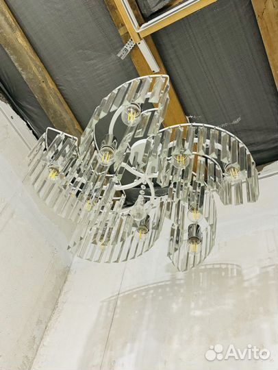 Люстра из стекла/хрусталя