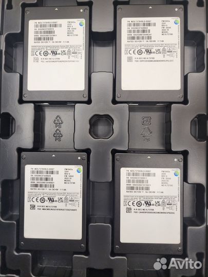 Samsung PM1643a 3.84TB SSD