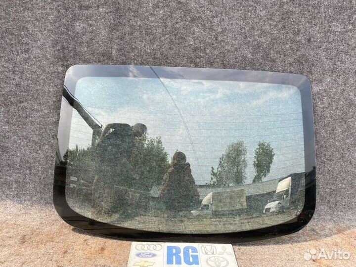 Стекло заднее седан Mazda 3 2007