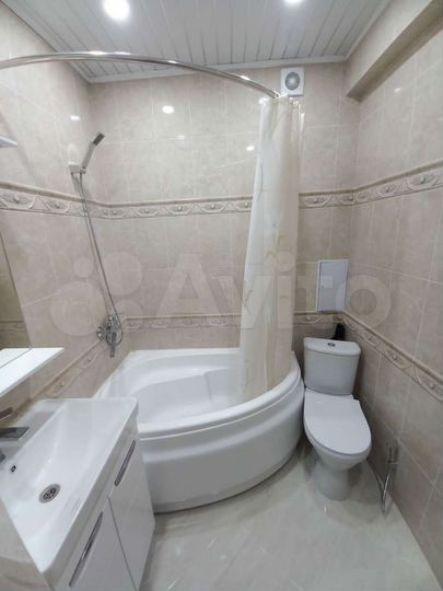 1-к. квартира, 53 м², 4/9 эт.