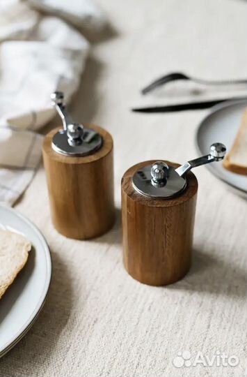 Мельница для специй деревянная