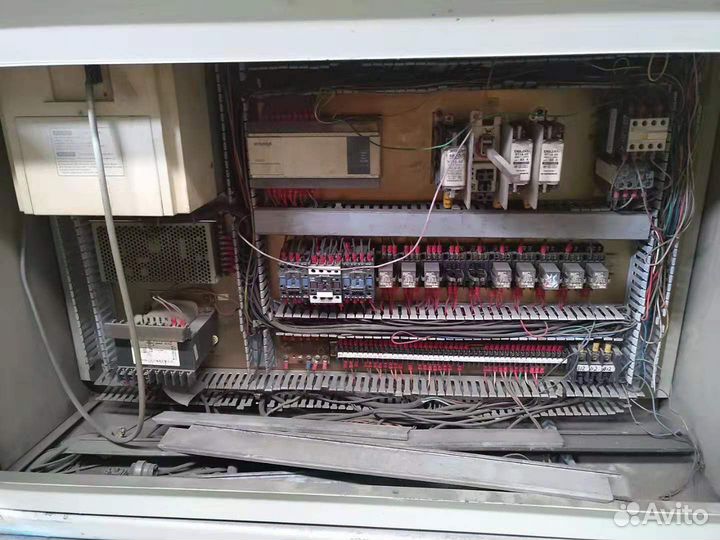 Трехкоординатный сверлильный станок