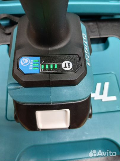 Аккумуляторный ударный винтовёрт Makita DTD172