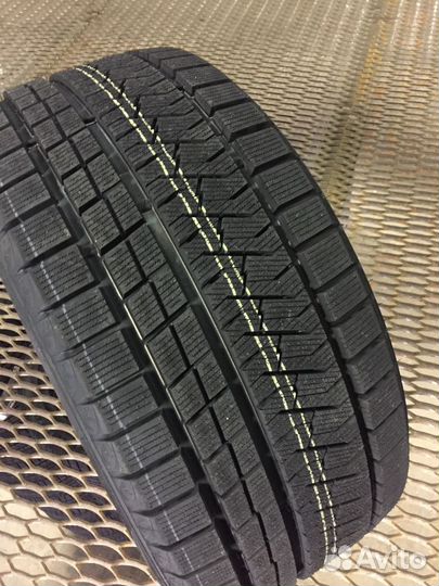 Auplus WinterCross 245/50 R18