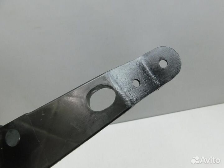 Фара противотуманная правая/дхо Lexus LX570