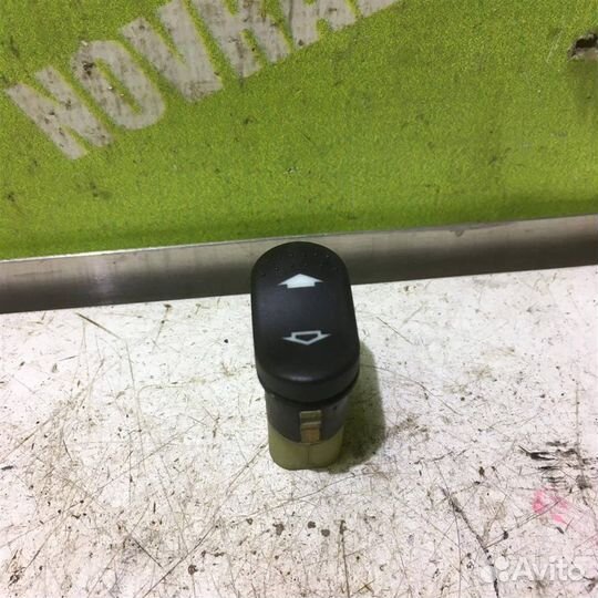 Кнопка стеклоподъемника Форд Фокус 1