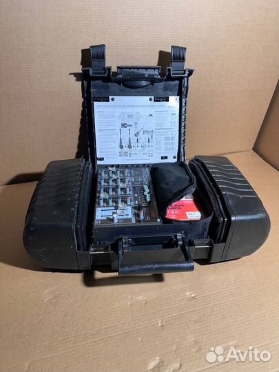 Портативная звуковая система Behringer PPA200