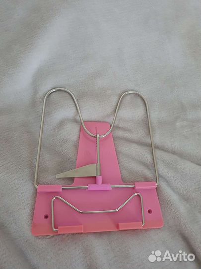 Подставка для книг