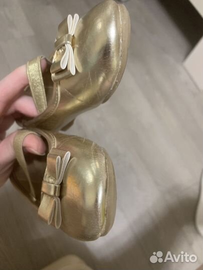 Туфли для девочки 23 размер