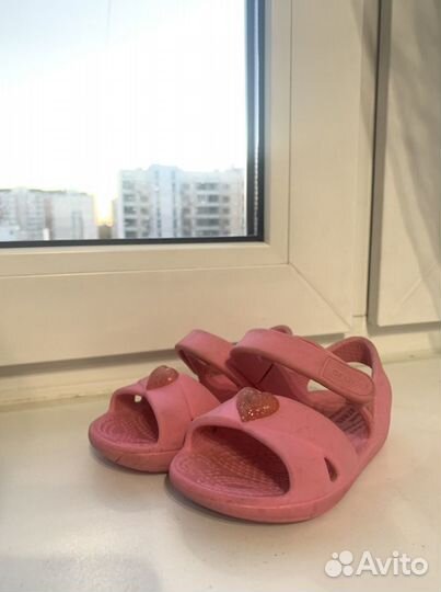 Сандалии Crocs c5