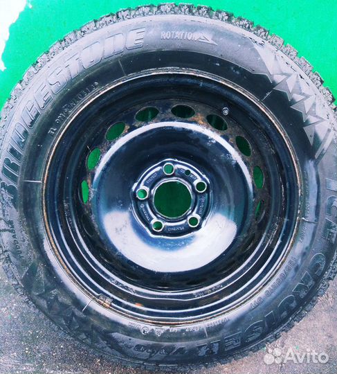 Зимние шины Bridgestone 195/65 R15 91T