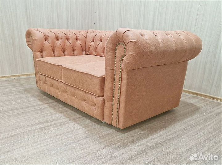 Диван Честерфилд / Диван каретная стяжка