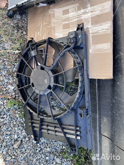 Радиатор охлаждения и диффузор