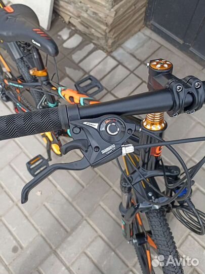 Новый на 20 литых дисках,21 скорость,дисковые торм