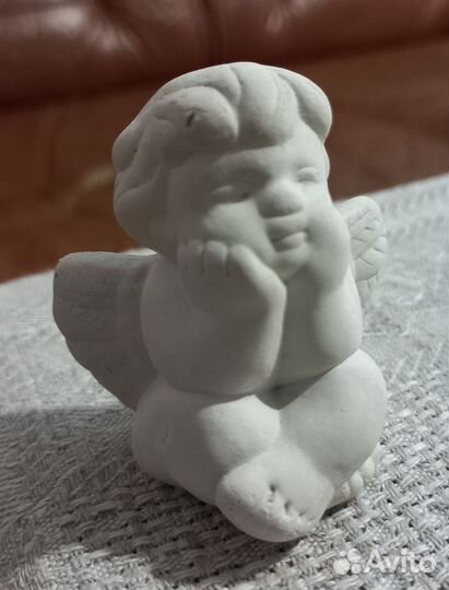 Статуэтка ангелок