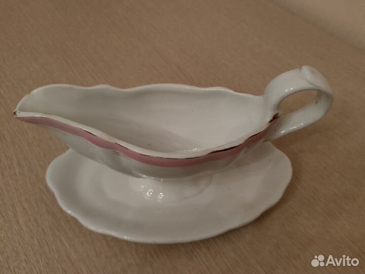 Соусница завода М.С.Кузнецова 1887-1915 годы.Торг