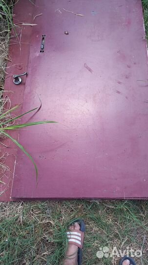 Металлическая дверь бу