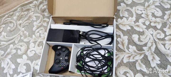 Игровая приставка xbox one