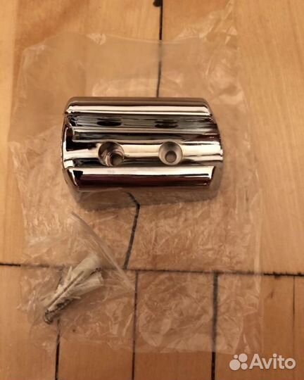 Крепление для ванной, кухни пластик хромир.новое