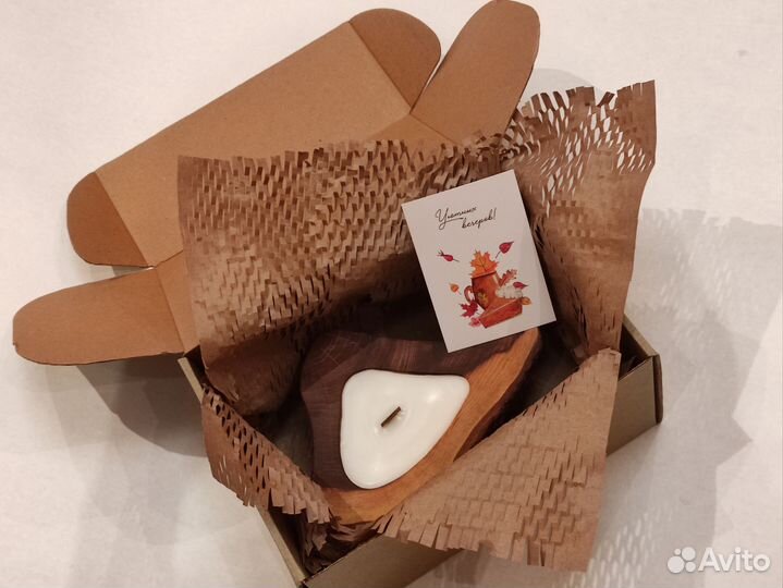 Свеча в дереве