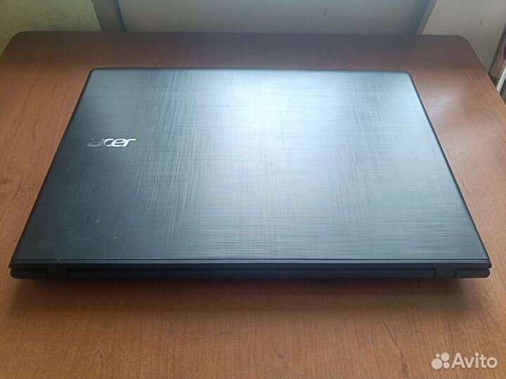 Ноутбук Acer 17 диагонали, full HD