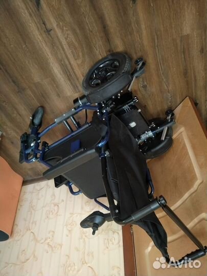 Инвалидное кресло-коляска с электроприводом, KY123